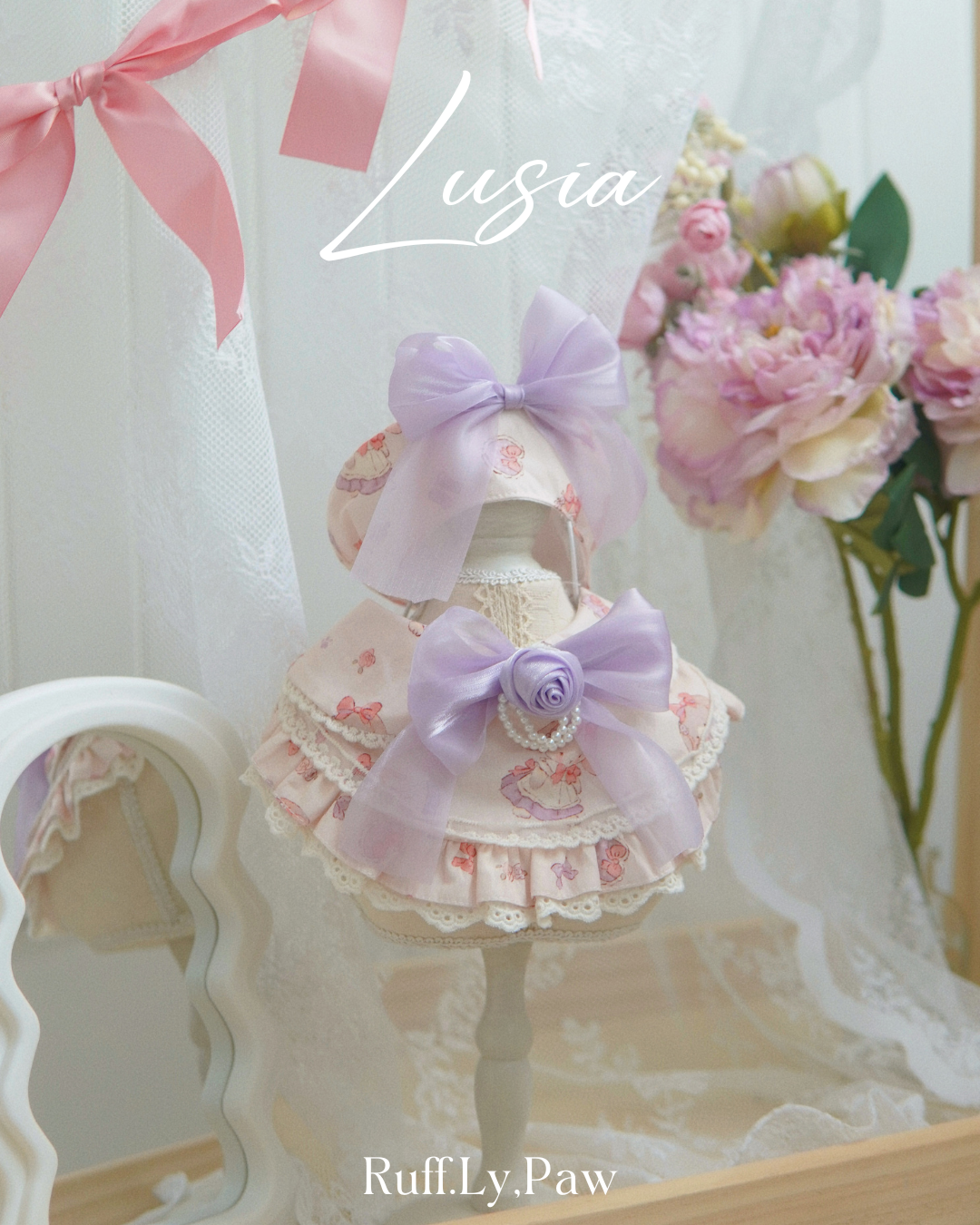 Lusia Collar with Matching Beret